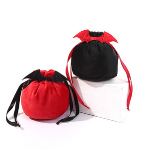 Nuevos Productos, Bolsa de Regalo de Halloween, Bolsa de Terciopelo para Dulces de Fiesta, Diseño de Alas de Murciélago, Bolsa Pequeña - Product Image 1