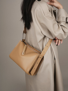 New Arrivals Genuine Leather Women's Cowhide Handbags <b>Pillow</b> Bags Purses Long Shoulder/Crossbody Strap Fashion Dress Trendy - Product Image 1