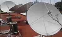 Antenne parabolique Ku Band de 1,2 m, kit de montage complet pour la communication par satellite