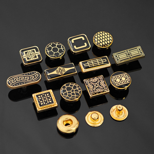 Kunshuo nút nhà máy quần áo Áo sơ mi 4 phần thương hiệu biểu tượng tùy chỉnh Snap Fastener abaya kim loại thobe vuông Snap Nút cho quần áo - Product Image 1