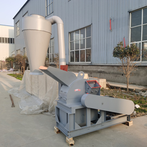 Broyeur et concasseur de bois, équipement de traitement des branches d'arbres et des bûches, alimenté au diesel ou par prise de force (PTO) - Product Image 2