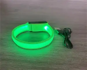 Anillo de mano luminoso Led, pulsera de carga Usb, brazalete Flash, pulsera de palo fluorescente, Bar, concierto, accesorios para animar