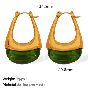 Boucles d'oreilles pendantes géométriques en résine plaquées or 18 carats style vintage, boucles d'oreilles créoles en U tendance pour femmes, vente en gros - Product Image 6