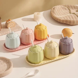 Juego de tarros de cerámica para condimentos Cream Ins Wind, diseño elegante, tarro para condimentos de tres colores, suministros de cocina, salero, venta al por mayor - Product Image 5