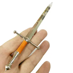 थोक धातु टमप्लर तलवार के आकार का कागज चाकू पत्र सलामी बल्लेबाज