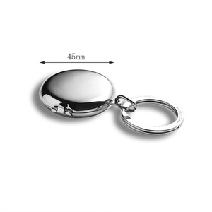 Llavero Espejo Metálico Plateado de Doble Cara con Logotipo Personalizado de Alta Calidad - Product Image 6