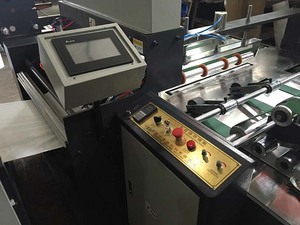Machine à coudre double face pour la fabrication de sacs tissés en PP - Product Image 3