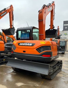 Excavadora Doosan DX75-9C de 3 Toneladas, Excavadora Hidráulica con Cucharón de Excavación, Modelo Usado - Product Image 1