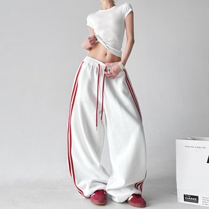 Pantalones de chándal anchos rojos para mujer 2026, nuevos pantalones casuales de cintura alta a rayas, holgados, estilo urbano, para damas - Product Image 3