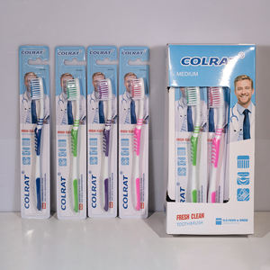 Großhandel 12er-Packungen Kunststoffzahnbürsten für Erwachsene mit Individuellem Logo, Mittelharten Nylonborsten, für den Heimgebrauch mit Günstiger Aufhängekarte - Product Image 1