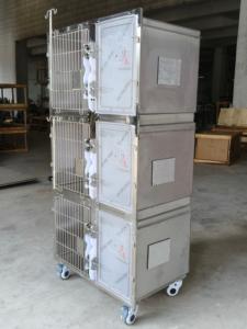 L'hôpital vétérinaire utilise des cages pour chats en acier inoxydable. Les cages sont conçues en trois étages et sont épaisses et solidement construites. - Product Image 3