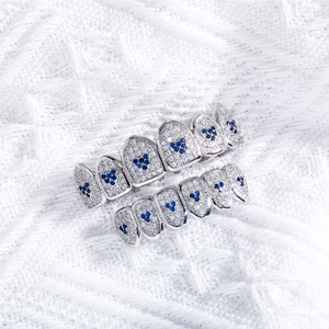 Personnalisé VVS Moissanite Grillzs Bijoux Hip Hop Bling <span class=keywords><strong>Grillz</strong></span> <span class=keywords><strong>Dent</strong></span> 14K Plaqué or Glacé Zircon Diamant Coeur Dents <span class=keywords><strong>Grillz</strong></span> - Product Image 2