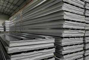 Panneaux en carton ondulé durables |   Léger, facile à installer, flexible, conforme à la norme ASTM, grade DX51D pour entrepôt - Product Image 5