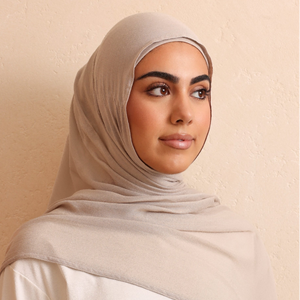 Châle modal en rayonne 40S personnalisé en gros pour femmes musulmanes Foulard modal en coton respirant léger Couleur Pantong pour l'automne - Product Image 2