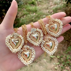 Collar de corazón con cuentas Beige de 18K sólido, Collar chapado en oro de 18 quilates, joyería bonita, collar de lujo <span class=keywords><strong>para</strong></span> mujer a la moda - Product Image 1