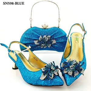 กระเป๋าและรองเท้าส้นเตี้ยสีน้ำเงินแต่งงาน2021,รองเท้าผู้หญิงคริสตัล Rhinestones สง่างามสำหรับรองเท้าเจ้าสาว