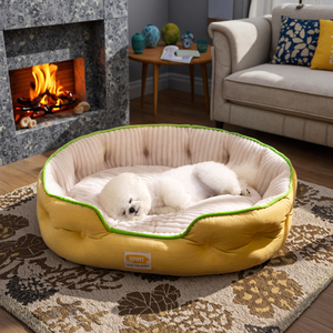 سرير حيوانات أليفة للقطط والكلاب بتصميم عصري على شكل صندوق كرتوني، مع مسند ظهر مربع وعميق للنوم، مزين بخطوط نيزكية، مناسب لفصلي الخريف والشتاء. - Product Image 4