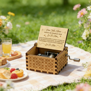 Caja de Música de Madera Grabada en Forma de Corazón de Venta Rápida - Material de Contrachapado de Álamo con Manivela, Duración de Sonido de 30s, Regalo Moderno para - Product Image 6