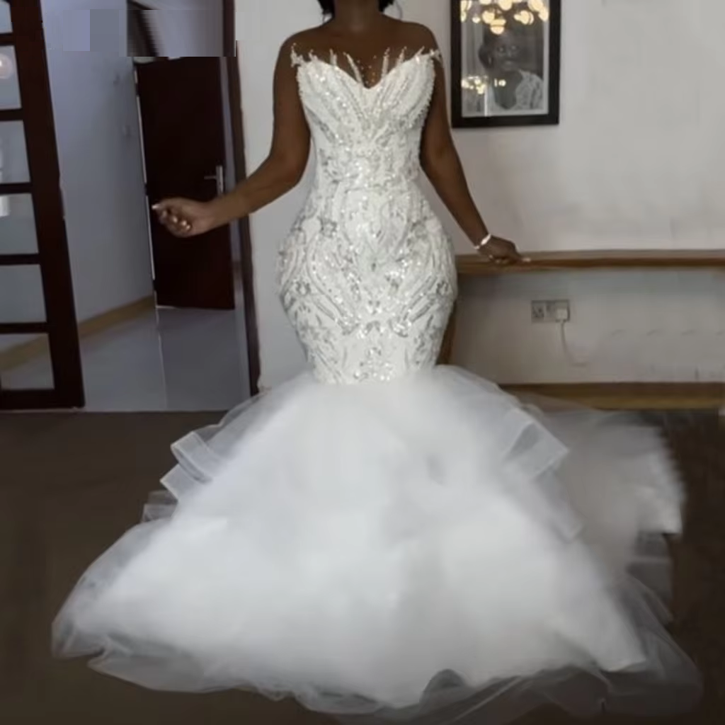 Low Price Black and White Mermaid Wedding Dresses Lace Adorned,  Floor-Length Gown | Alibaba.com