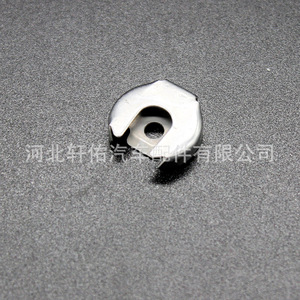 Clip de fixation du câble du levier de vitesses N90815903 pour Audi Passat Beetle Sagitar Jetta Volkswagen - Product Image 1