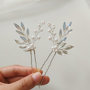 Nuevas horquillas hechas a mano para fiestas, bodas, accesorios para el cabello con perlas inidiscentes de ópalo de hoja de aleación para <span class=keywords><strong>tocado</strong></span> de <span class=keywords><strong>novia</strong></span> - Product Image 4