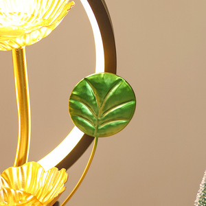 Fuente con luz LED en forma de anillo, material de hierro, decoración interior para sala de estar, decoración del hogar, 22x14x29 cm - Product Image 4