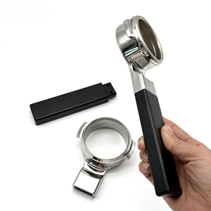 Porte-filtre à café sans fond en alliage d'acier inoxydable personnalisé <span class=keywords><strong>2026</strong></span>, outils CNC pour café expresso, fournitures pour porte-filtre à café, tête de porte-filtre noire - Product Image 1