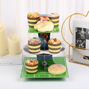 Supporto per Cupcake a 3 Piani a Tema Calcio, Torre per Dessert in Cartone per Feste Sportive e Celebrazioni - Product Image 2