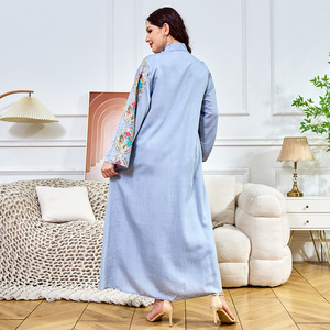 Abito Elegante OEM/ODM per Donne Turche, Ricamato con Paillettes Scintillanti, Moda Turca Lussuosa e Non Trasparente per l'Eid - Product Image 3