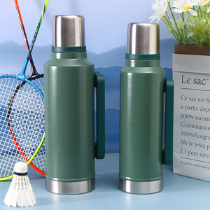 Haute Capacité 2 Litres <span class=keywords><strong>Isotherme</strong></span> Inox <span class=keywords><strong>Thermos</strong></span> 16 Oz Classique pour Camping - Product Image 2