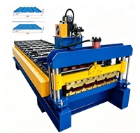 Machines de formage de tôles d'acier colorées 840 pour la fabrication de panneaux de toiture pour fermes et entrepôts en Afrique