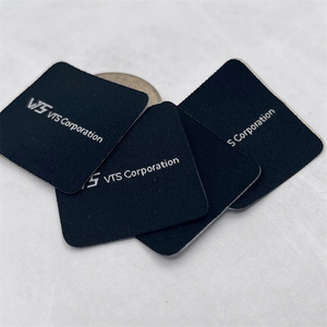 Étiquettes NFC en cuir gaufré, étiquettes de luxe pour chaussures et sacs - Product Image 3