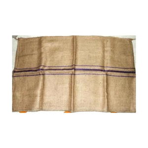 Sacos de Yute de Grado de Exportación con Costuras Reforzadas, Estándares Internacionales para el Transporte de Mercancías, Comercio Global y Aduanas - Product Image 1