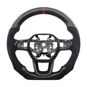 Nouveaux produits explosifs : Volant de voiture en cuir perforé et fibre de carbone pour Honda Civic 11e génération - Product Image 1