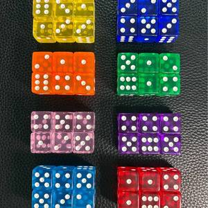 Dadi Trasparenti <span class=keywords><strong>di</strong></span> Lusso in Acrilico D20 da 16mm Personalizzati con Logo per Giochi da Tavolo e d'Azzardo - Product Image 1