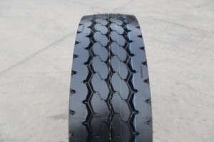 Neumáticos Nuevos para Camión LCH T-REX 12R24.5, Radiales de Acero, Alta Resistencia, Alta Carga, Buen Rendimiento en Pavimento, Precio de Fábrica, China - Product Image 4