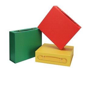 New Creative Folding <b>Box</b> Portable Empty Clothing Souvenir Birthday <b>Gift</b> Packaging <b>Box</b> with Leather Handle - Product Image 4