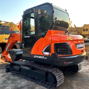 Mini-excavatrice sur chenilles hydraulique Doosan DX60, poids opérationnel de 6 tonnes, machine de construction d'occasion - Product Image 1
