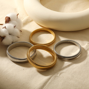 European American Style Trendy Bracelet 18K Gold Stainless Steel <b>Elastic</b> Band Women's Jewelry Fashion Bangle - Product Image 4