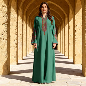 Abaya de Lujo de Poliéster con Bordado Premium para Mujeres Musulmanas, Vestido Elegante, Diseño Personalizado, Proveedor Mayorista OEM - Product Image 1