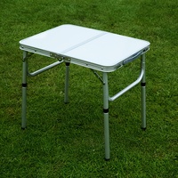 Table pliante rectangulaire moderne pour l'extérieur en alliage d'aluminium, table en aluminium personnalisée en usine