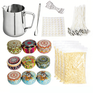 Kit de démarrage pour la fabrication de bougies avec huiles parfumées, colorants, pots, outils, matériaux de cire et ensemble de production en studio - Product Image 1