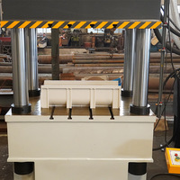 Machine de presse à chaud de moulage de couverture de gouttière de drainage en matériau composite de type U de gouttière de drainage en résine