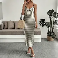 Robe moulante rayée rétro avec nœud, bretelles ajustables, coupe ajustée, idéale pour les vacances d'été, en polyester, ODM