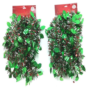 Guirlande de Noël en Tinsel Vert Brillant, Décorations Scintillantes Métalliques à Suspendre au Plafond pour le Réveillon du Nouvel An - Product Image 3