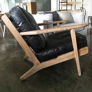 Venta al por mayor marco de madera sillón de cuero vintage relajarse Silla de salón con reposapiés otomana sofá - Product Image 2