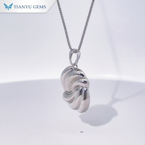 Collar con Colgante de Nudo Trenzado de Plata de Ley 925 de Tianyu Gems para Mujer, Joyería Elegante y Minimalista - Product Image 3