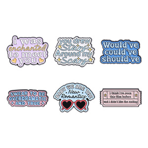 Spilla in Metallo Inglese con Scritta 'Could Have Been Should Have' in Colori Pastello, Accessorio Creativo per Colletto, Badge Decorativo EVER - Product Image 3