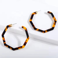 Boucles d'oreilles créoles géométriques multicolores en acrylique en forme de C, en résine acrylique, pour femme, tendance et colorées, nouvelle collection