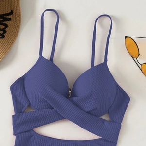 ชุดบิกินี่วีสตริงผู้หญิง OUTPACE Plus Size ผ้าระบายอากาศ ป้องกันแบคทีเรีย แห้งเร็ว เนื้อผ้ามีเท็กซ์เจอร์ สีม่วง ไซส์ XL/XXL - Product Image 3